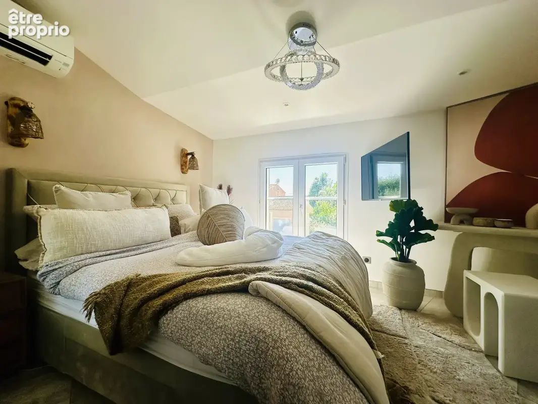 Exclusivite lattes - villa renovee de 65m2, piscine chauffee, clim,  materiaux haut de gamme, quartier prise - photo 4