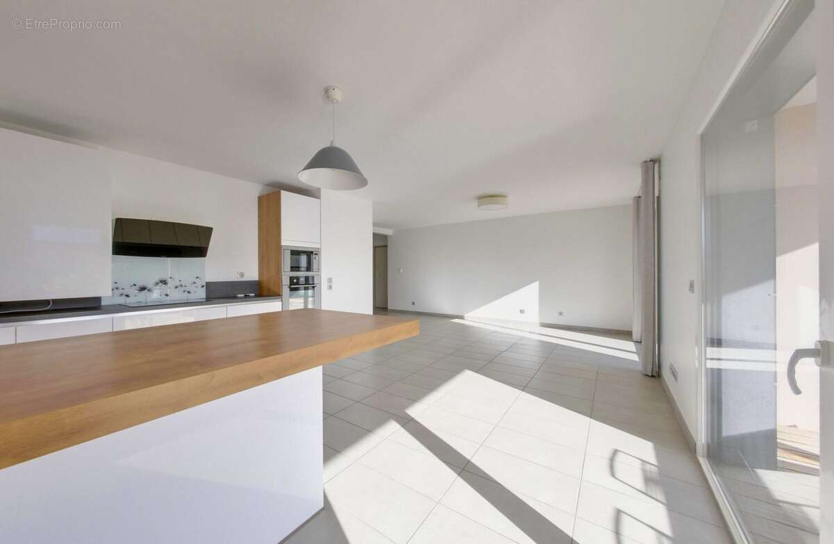 Appartement à BIVIERS