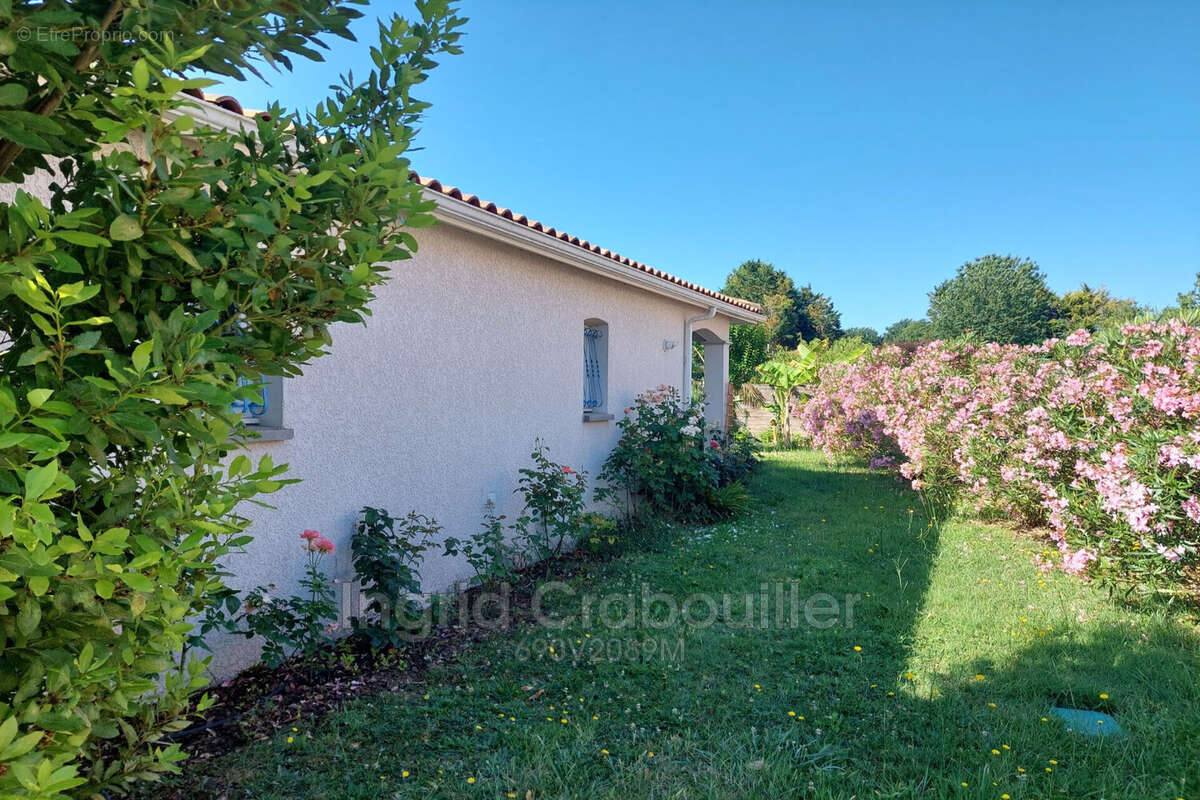 Maison à SAINT-SULPICE-DE-ROYAN