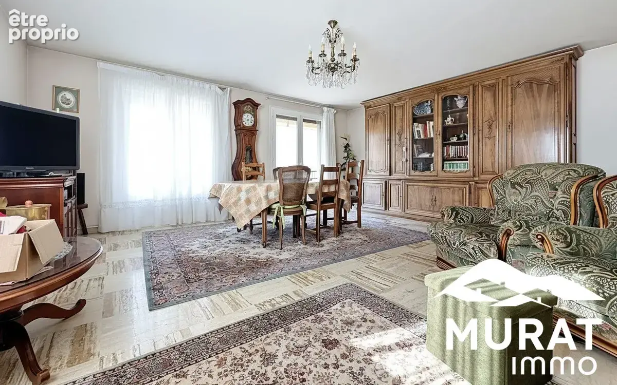 Maison 7 pièces 217 m² à vendre à Chamalieres (63400) - photo 3