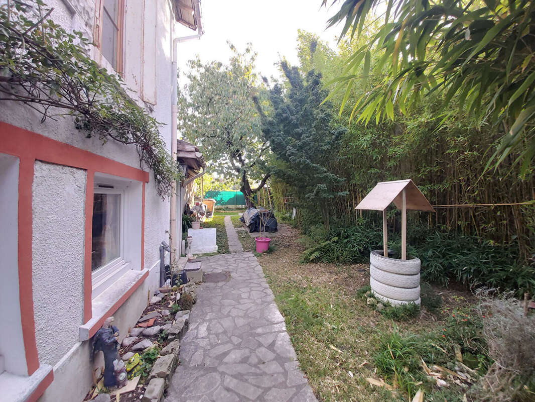 Maison à VILLEMOMBLE