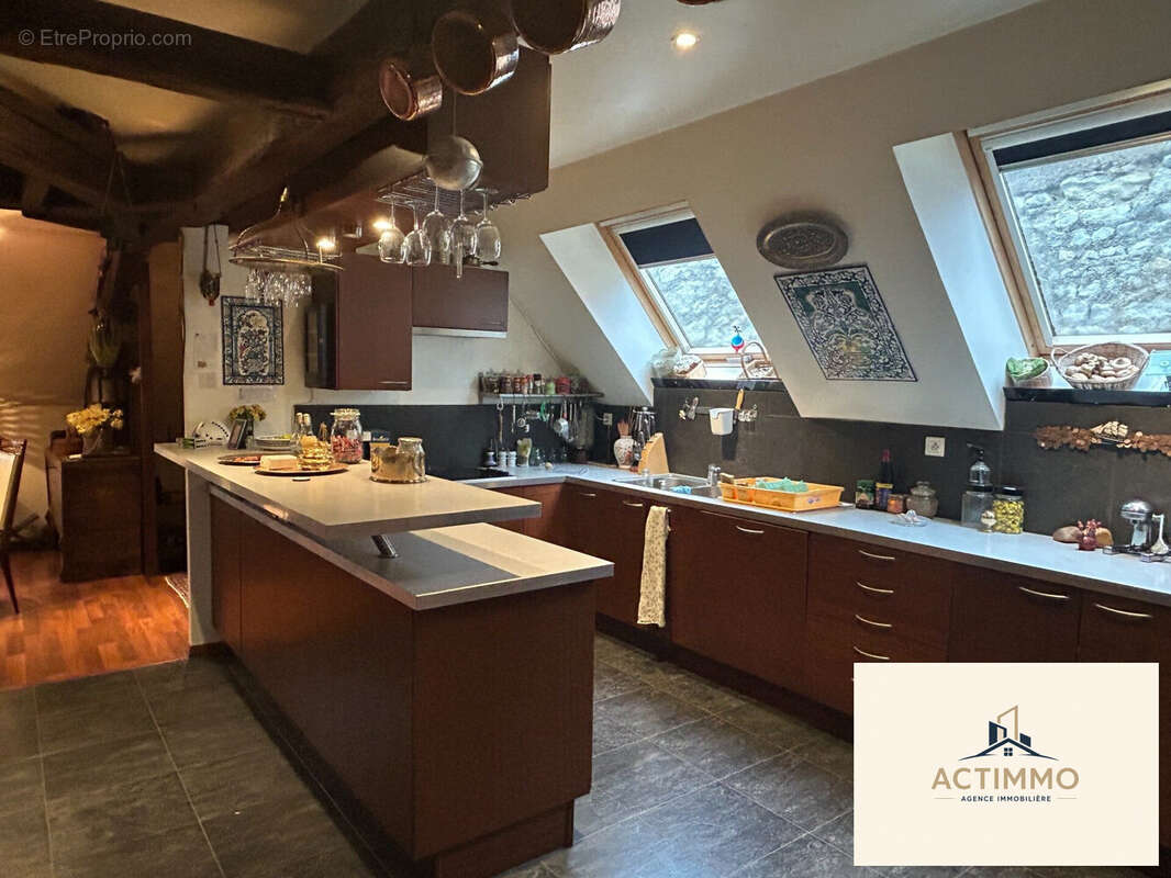 Appartement 185 m² à Joigny  - photo 9