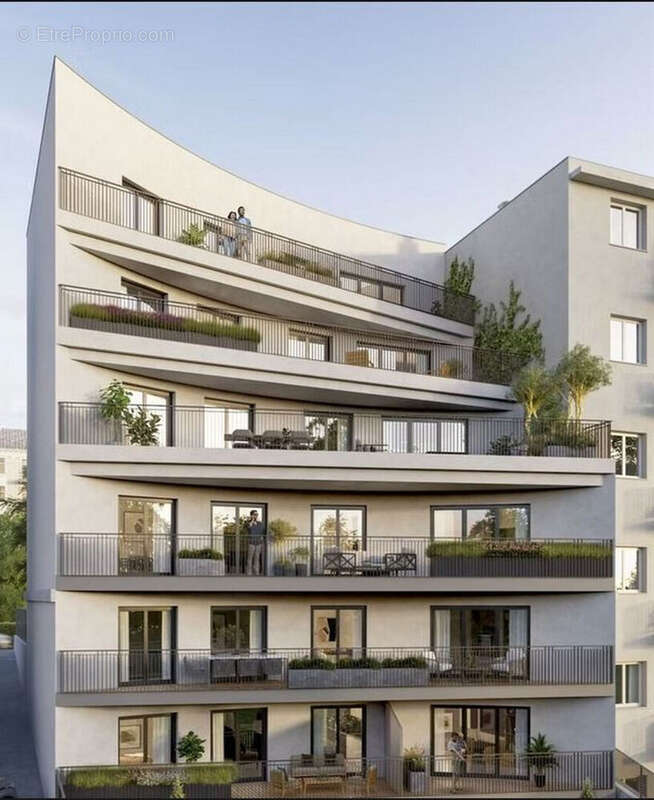 Appartement à SURESNES