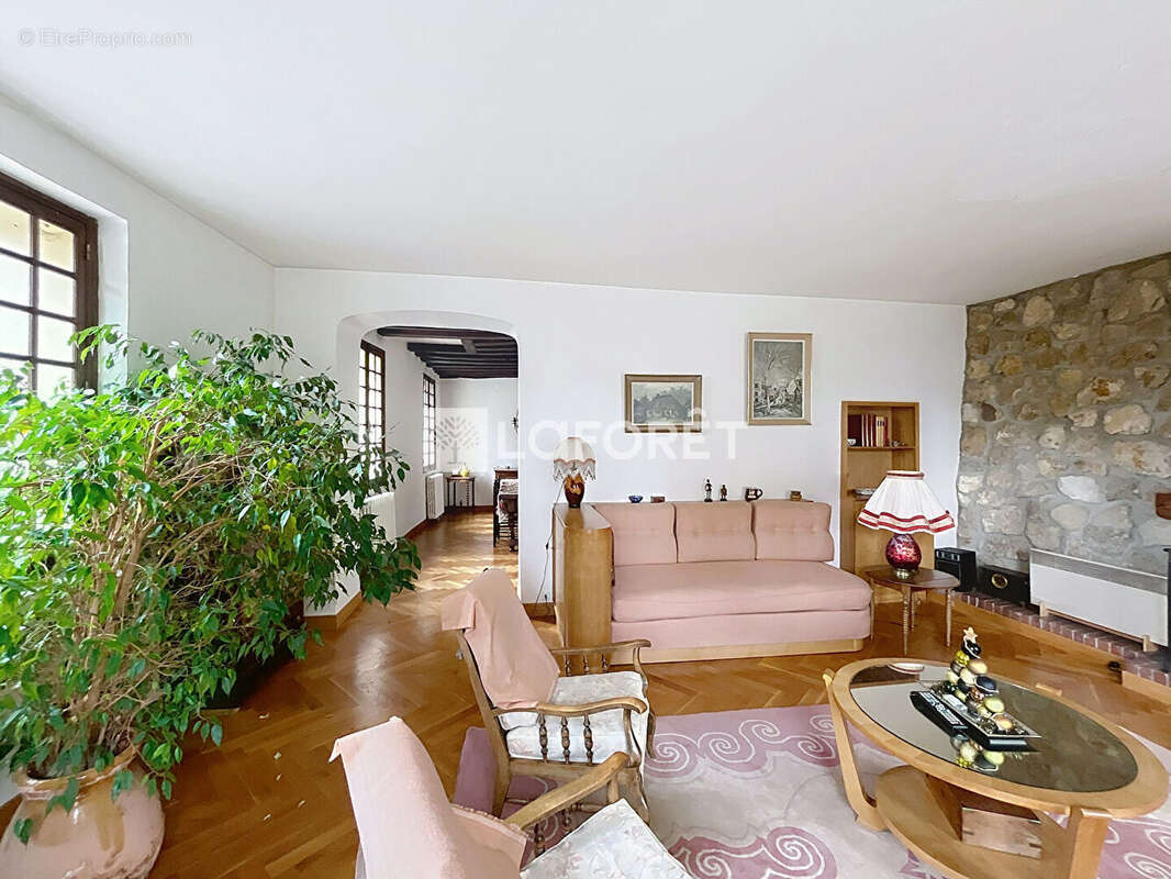 Maison familiale orgeval - 8 pièce(s) - 230 m2 - photo 2