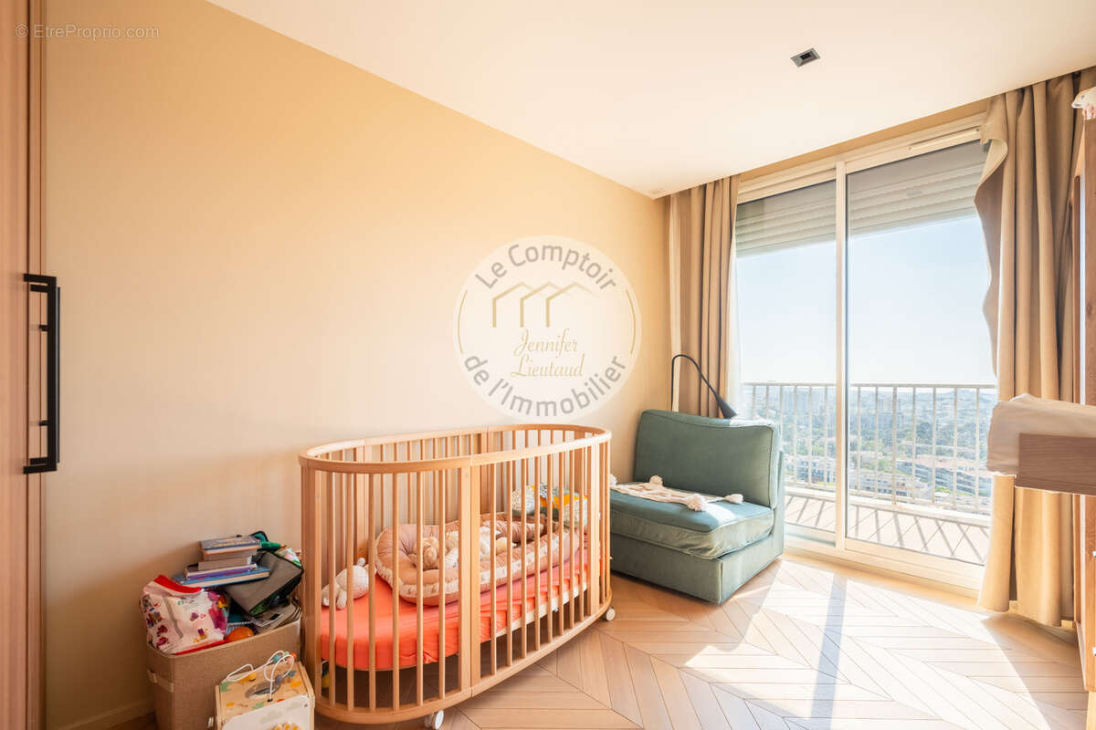 Appartement à MARSEILLE-9E
