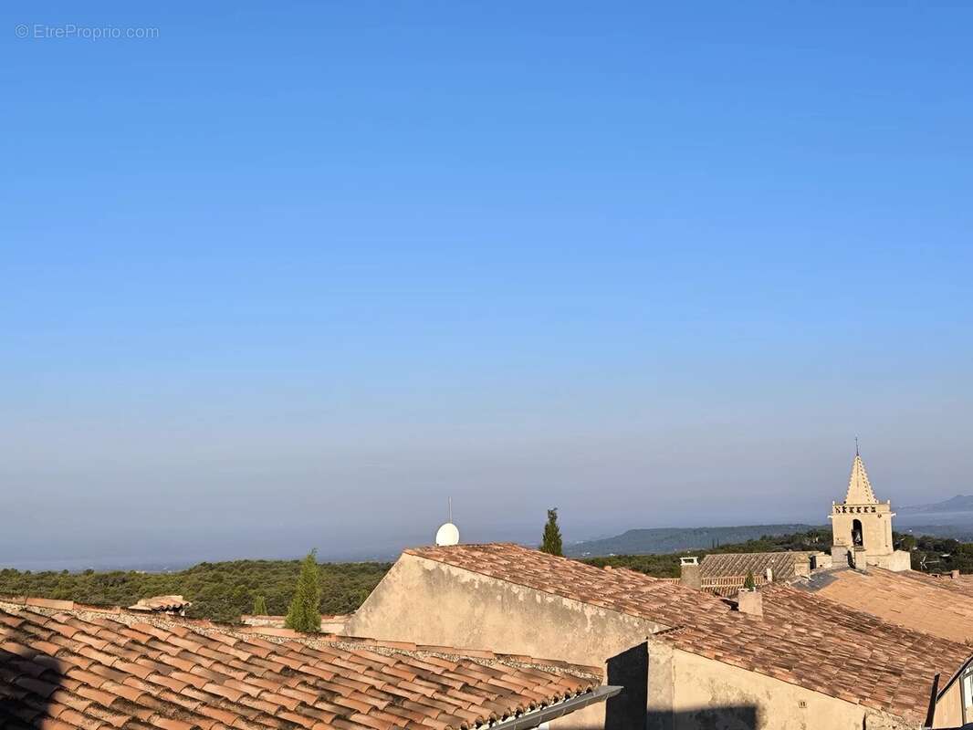 Appartement à VENASQUE