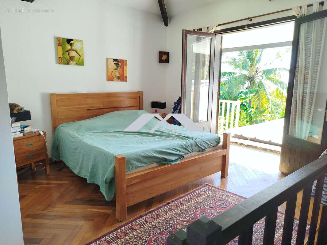 SUITE PARENTALE - Maison à LA POSSESSION