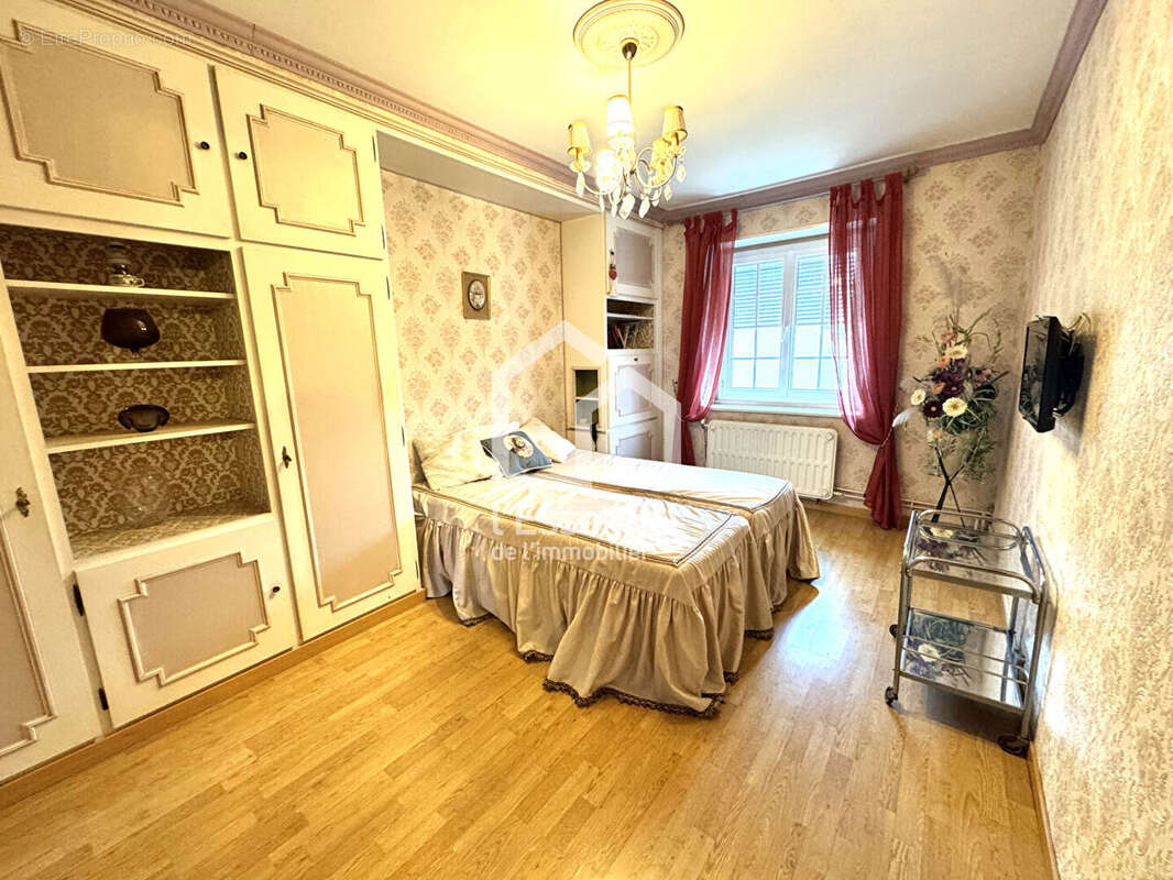 Maison à VERNOUILLET