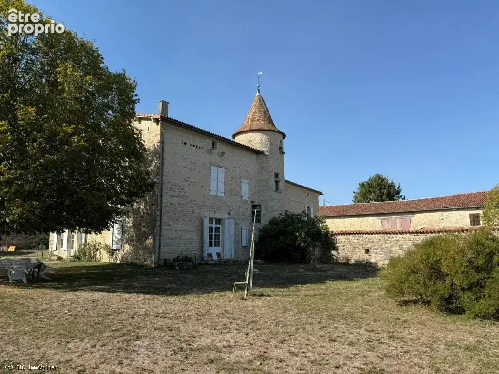 Magnifique Ancienne Logis Avec Grand Potentiel - photo 51