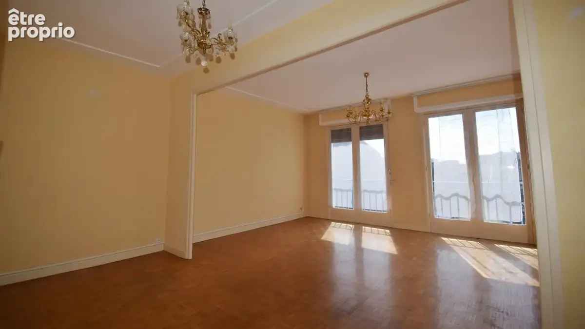 Vente appartement T2 en hypercentre de Vichy avec terrasse - photo 2