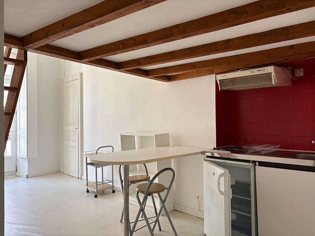 Appartement T1bis traversant de 24 m²  avec mezzanine de  4.90 m² libre de tout occupant - photo 3