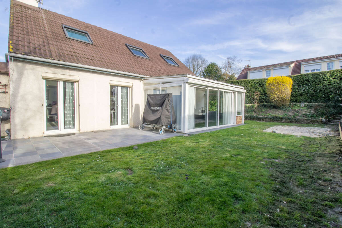 Maison à LONGJUMEAU