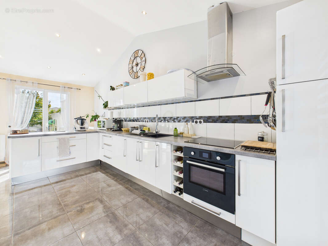 Maison à SAINT-MARTIN-DE-CRAU