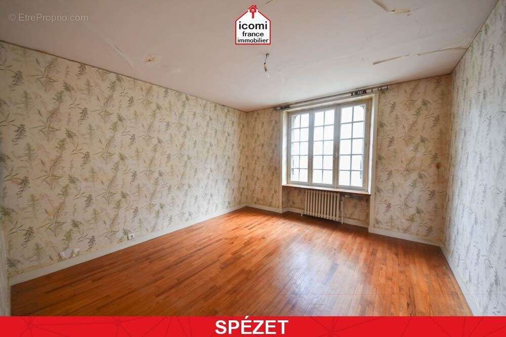 Maison à SPEZET