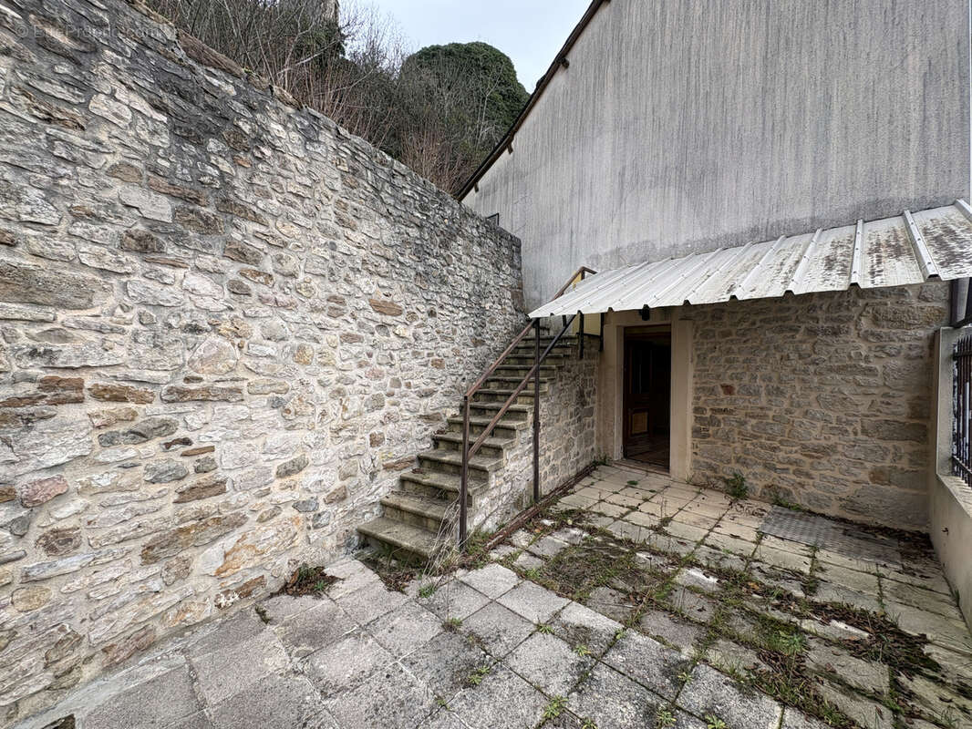 Maison à BERTHOLENE