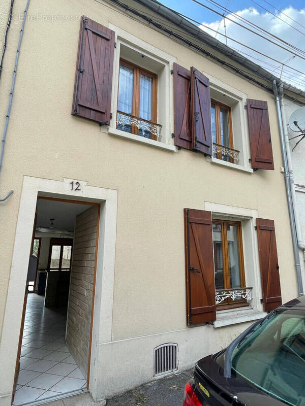Maison à LIZY-SUR-OURCQ