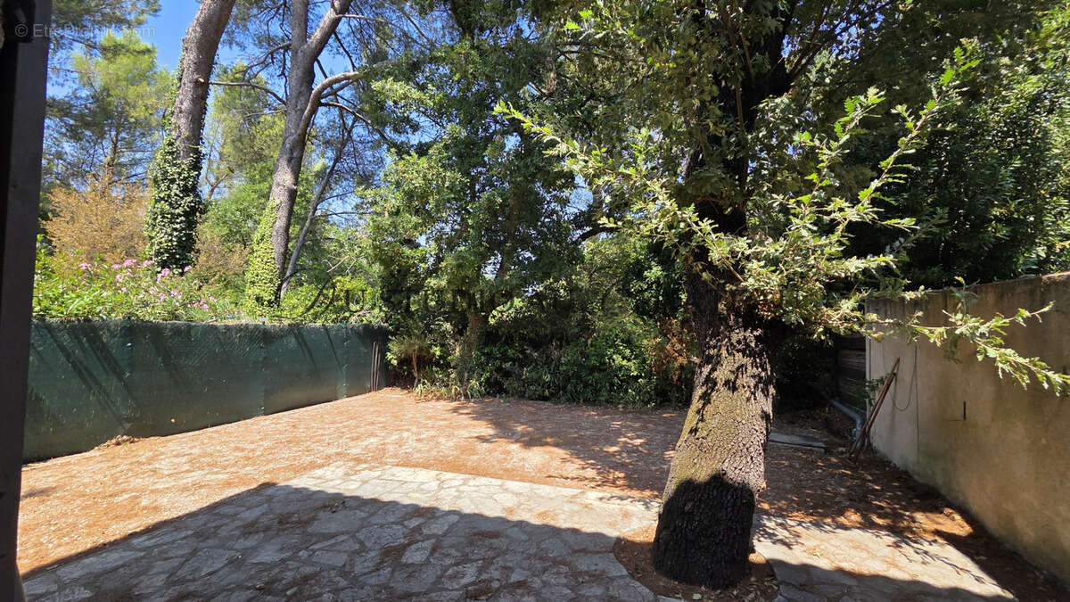 Aix en provence puyricard au calme total jolie  maison  renovee avec jardin - photo 3