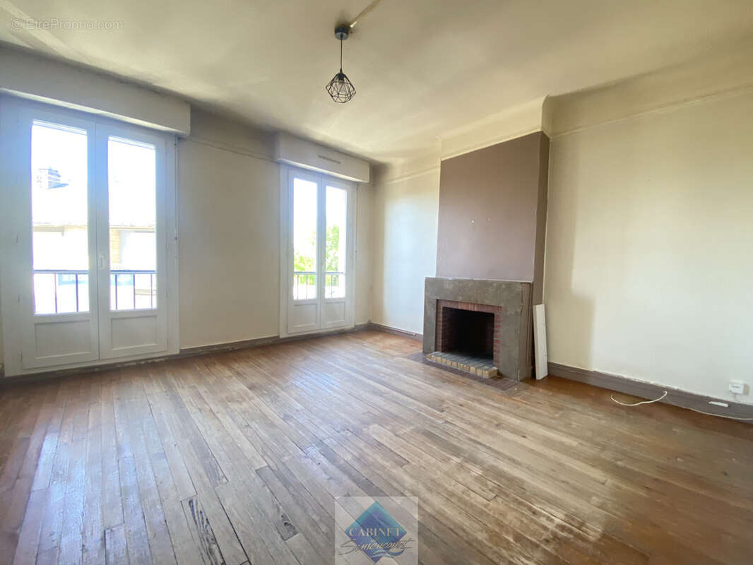 Appartement à ABBEVILLE