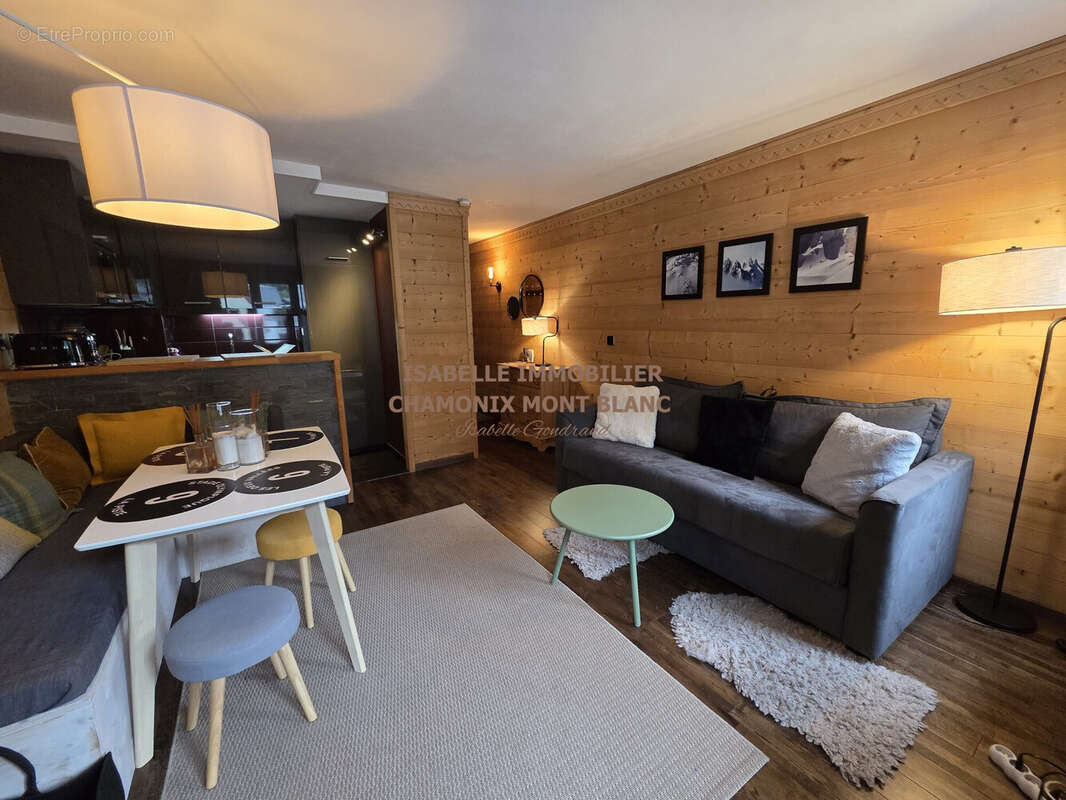 Appartement cosy / Vente appartement Chamonix - Appartement à CHAMONIX-MONT-BLANC