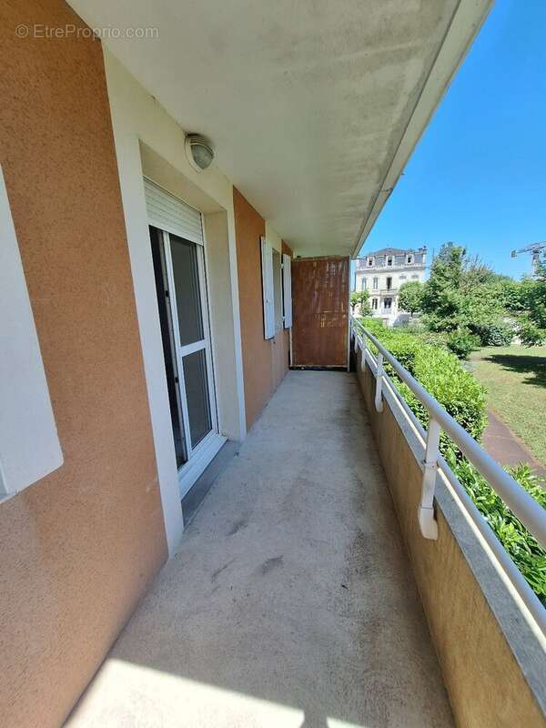 Appartement à COGNAC