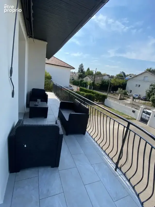 COUP DE COEUR  - Maison 5 pièces entièrement rénovée - 763m² terrain constructible et piscinable - photo 3