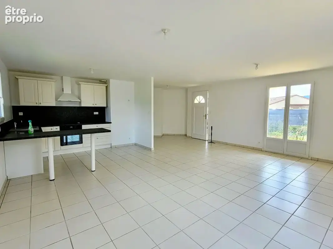 Maison Plain pied Beaulieu 90 m² sur 725 m² de terrain - photo 6