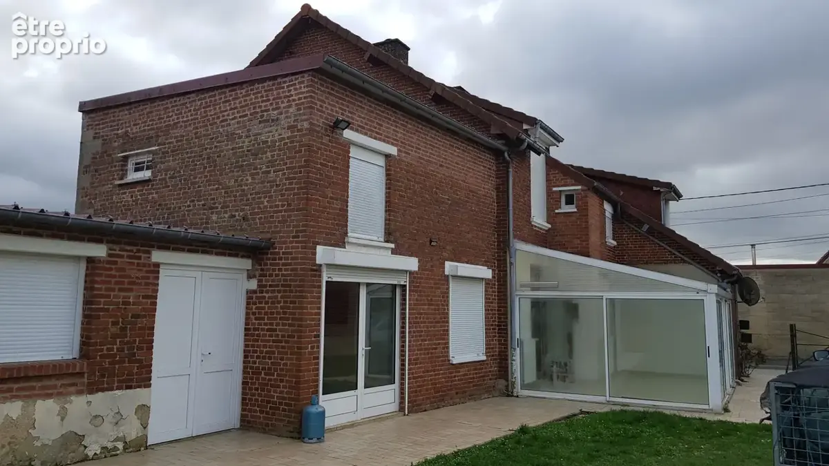 Maison à NEUVILLE-BOURJONVAL
