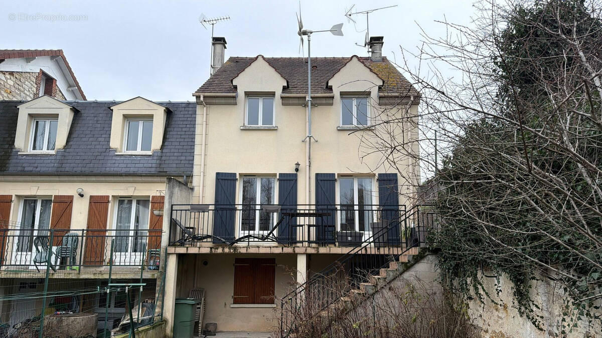 Maison à CHEVILLY-LARUE