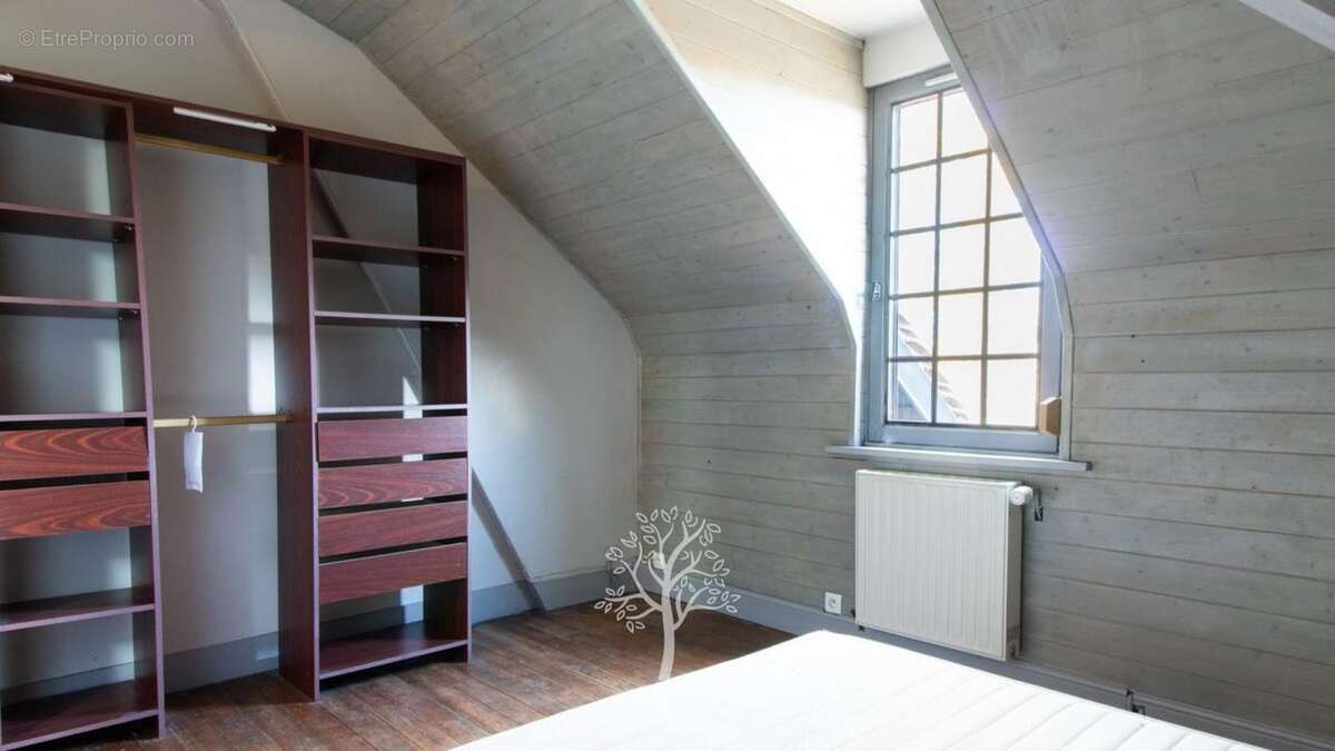 Maison à CUY-SAINT-FIACRE