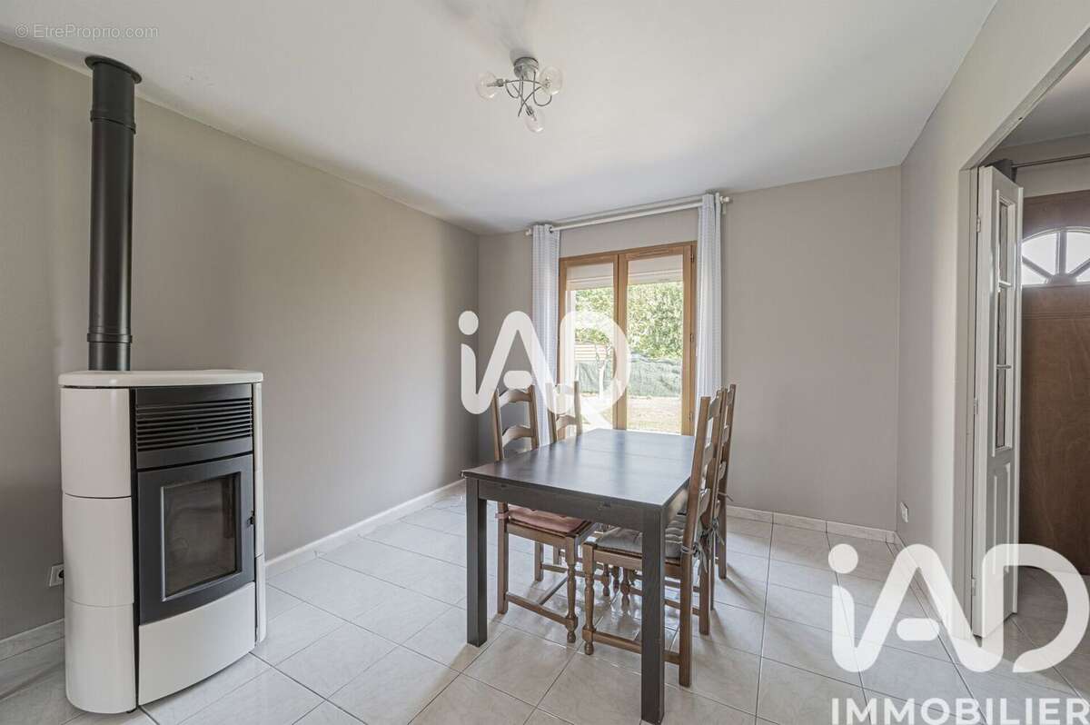 Photo 8 - Maison à VILLEPINTE