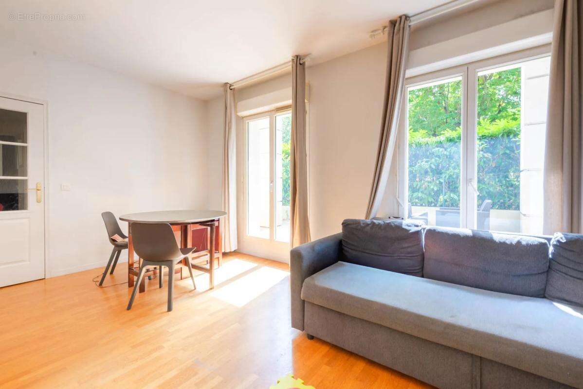 Appartement à PUTEAUX