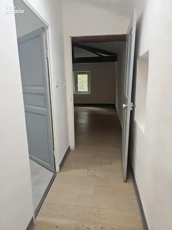 T3 en triplex à La Roque-d'Anthéron - photo 5
