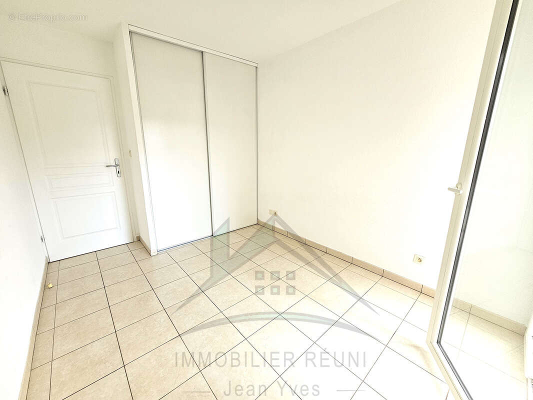 Un cadre de vie confortable et serein, à deux pas du centre-ville d’istres! - photo 10