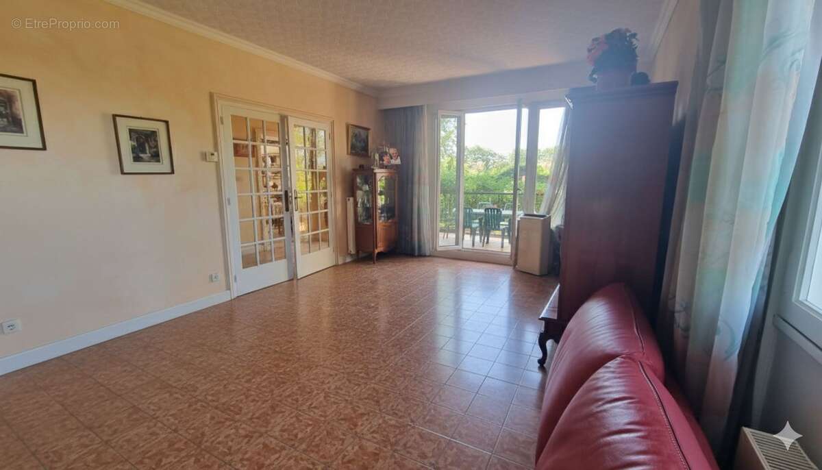 Maison à FONTAINES-SUR-SAONE