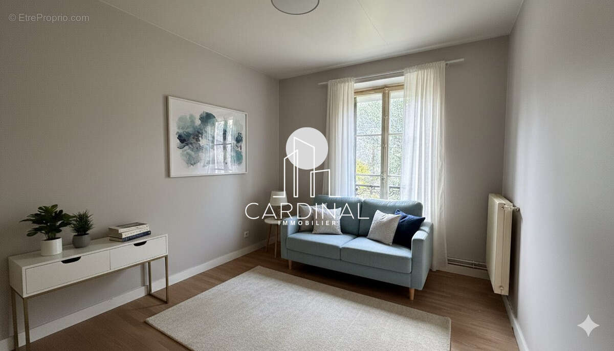 Appartement à MONTROUGE