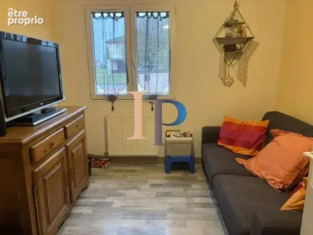 Charlieu 2 mn- maison en parfait etat 5 chambres - photo 16