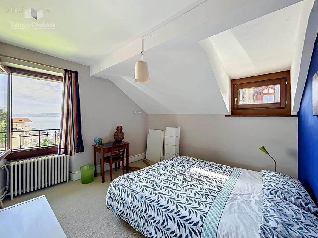 Évian-les-Bains - Maison de ville - photo 10