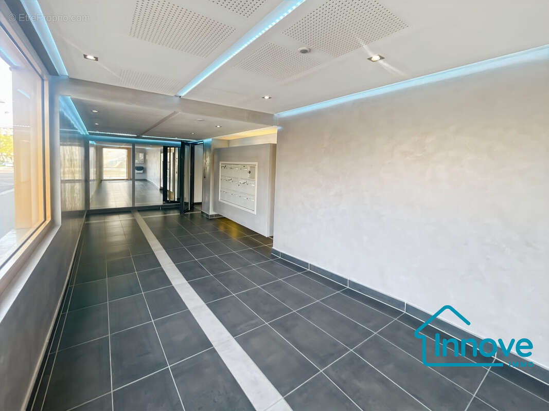 Appartement à VERSAILLES