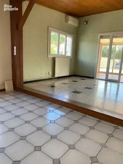 Villa type 4  avec veranda + Buanderie - Abri voiture sur 394m2 de jardin - photo 8