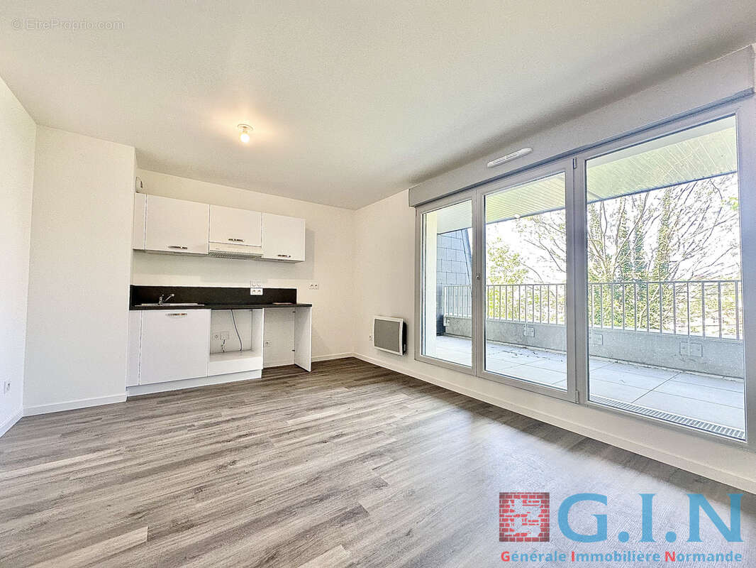 Appartement t4 / secteur est - photo 7
