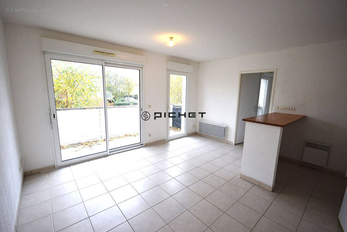 Appartement à CHAURAY