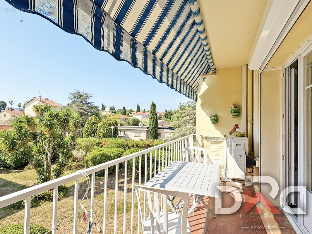 Appartement à CARQUEIRANNE