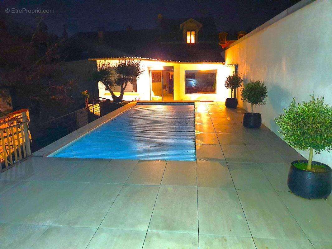 Maison à VILLEFRANCHE-DE-ROUERGUE