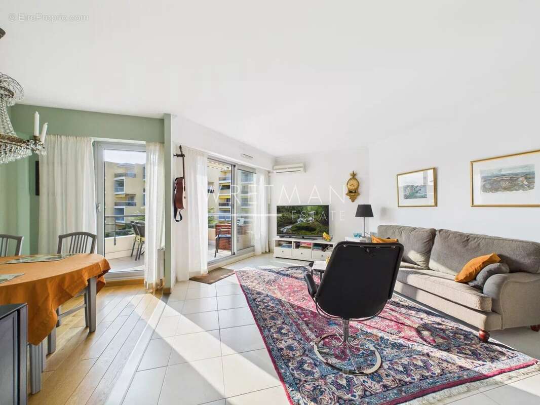 Appartement à CAGNES-SUR-MER