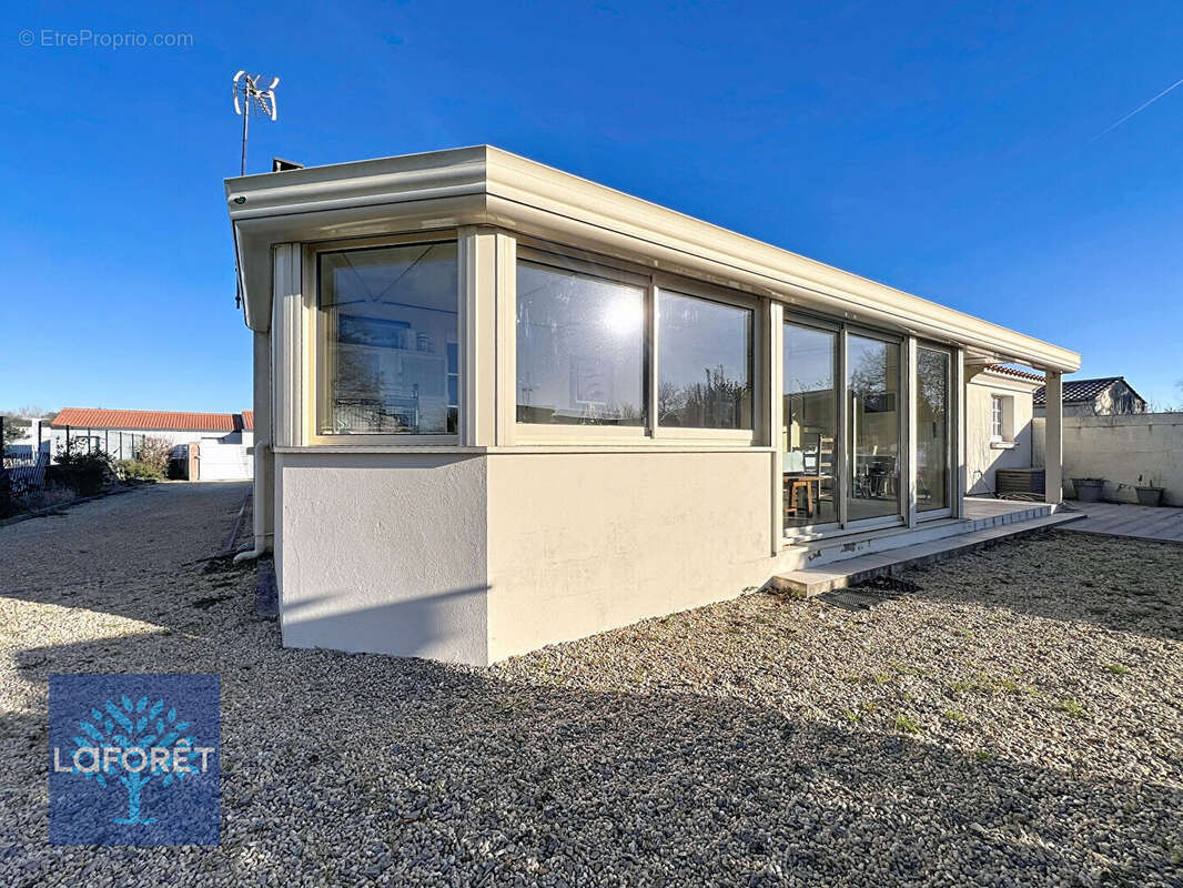 Maison à COMMEQUIERS