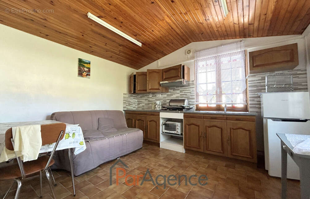 Maison à SAINT-JUST-LUZAC