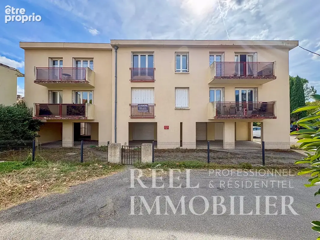 Appartement T2 rénové avec balcon et parking - Vue sur la cathédrale d'Auch - photo 10