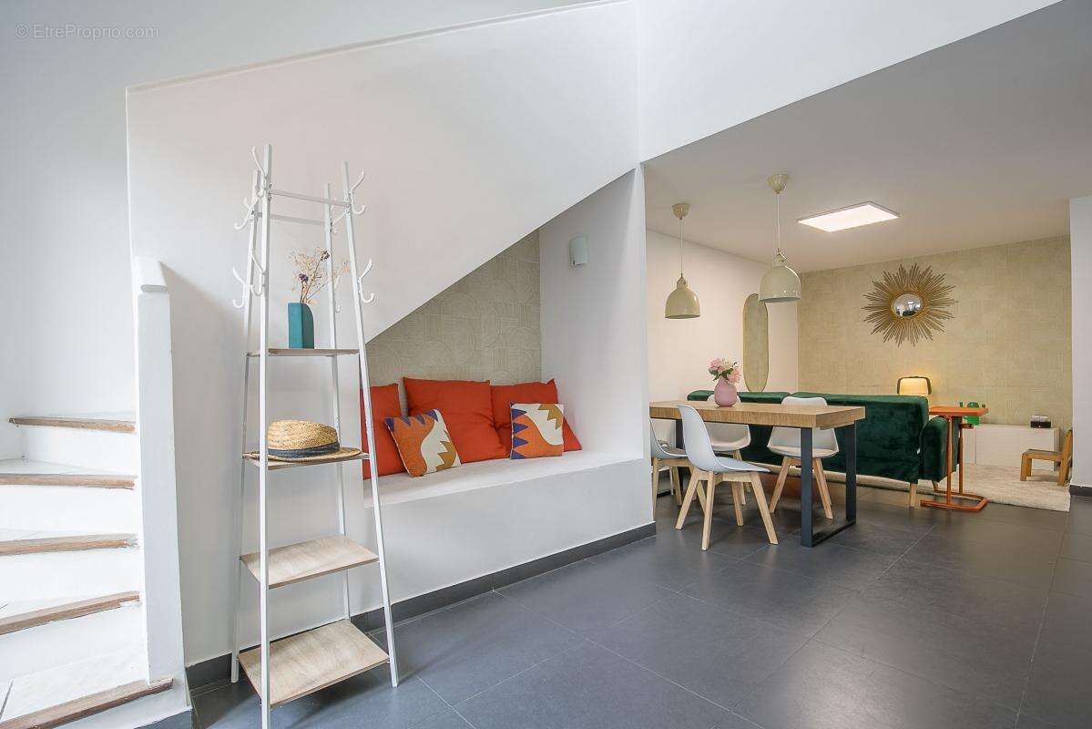 Appartement à MARSEILLE-8E