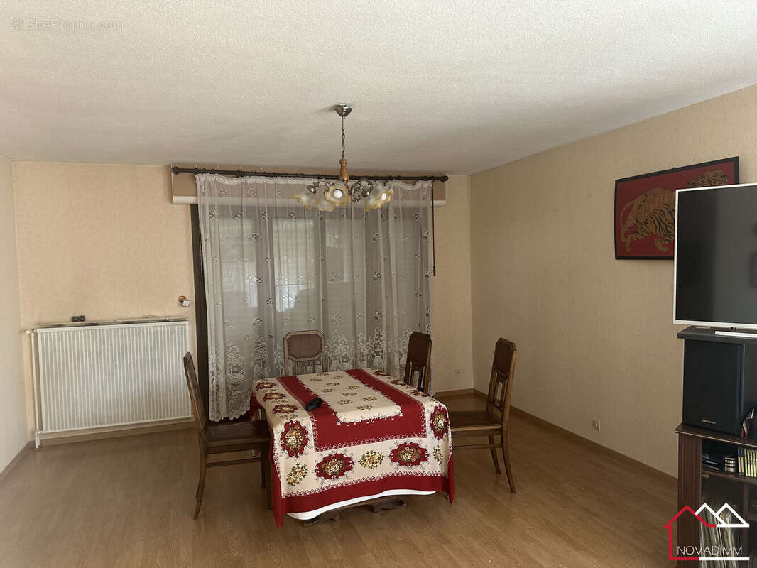 Maison à SILLY-SUR-NIED