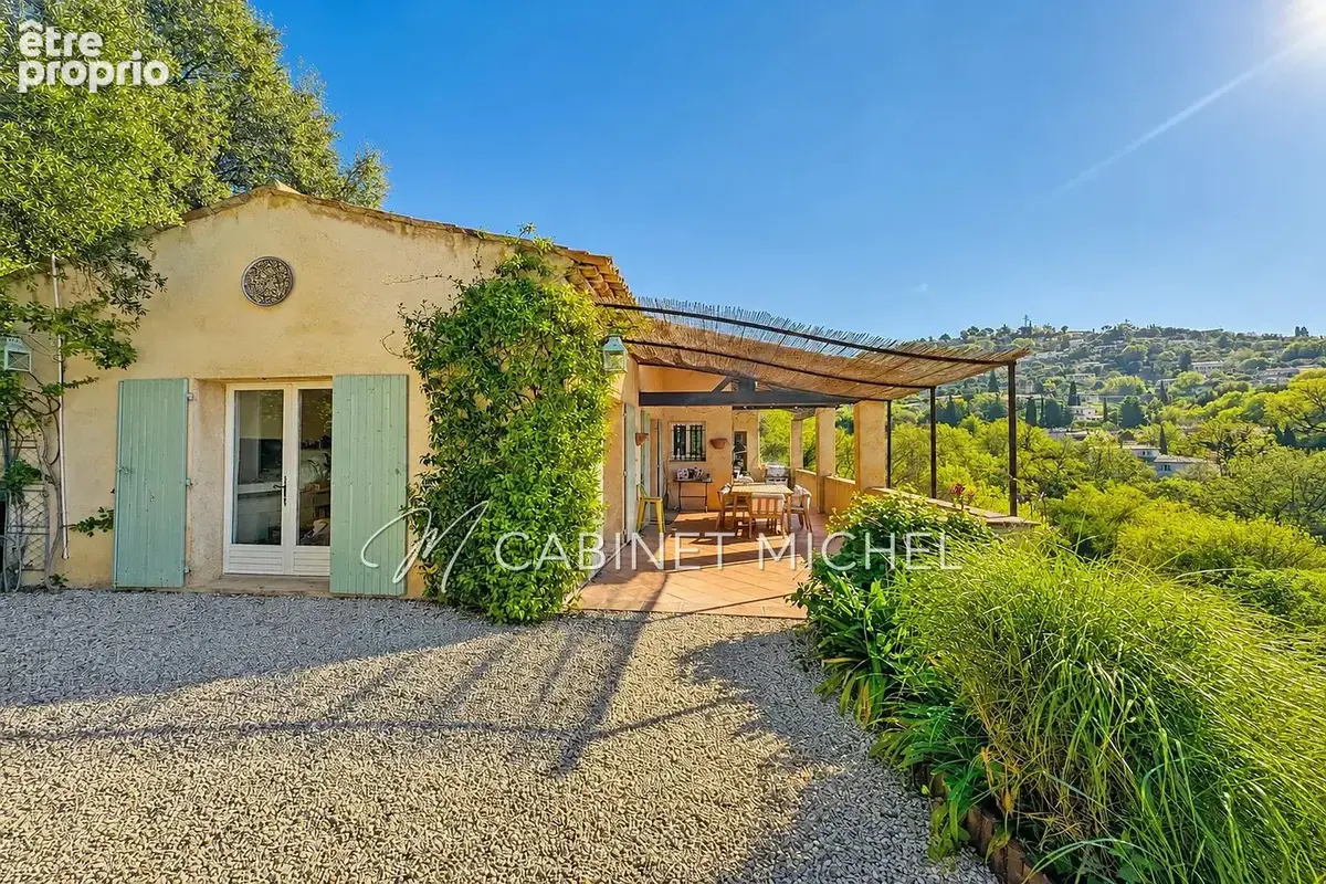 Maison 6 pièces 170 m² à vendre à Grasse (06520) - photo 2